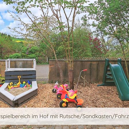 Hofgut Eveshausen - Das Ferienhaus In Der Natur Fuer Familien Und Gruppen Dommershausen Kültér fotó